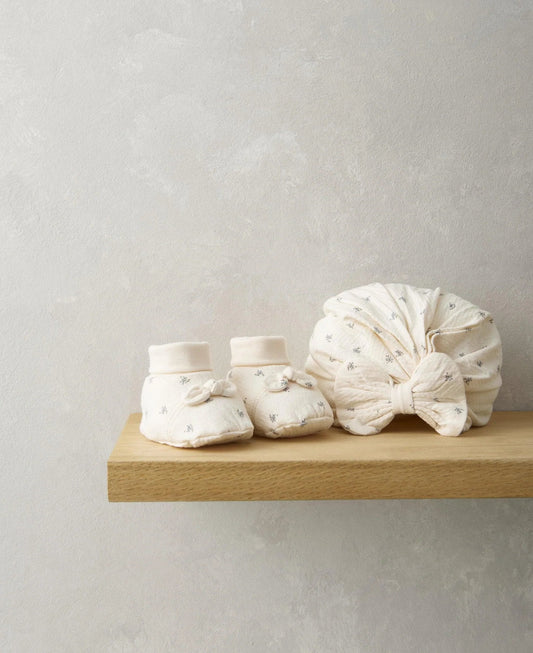 Mamas & Papas Ditsy Hat & Booties Set | Mamas & Papas, Babies, Nursing, Accessory