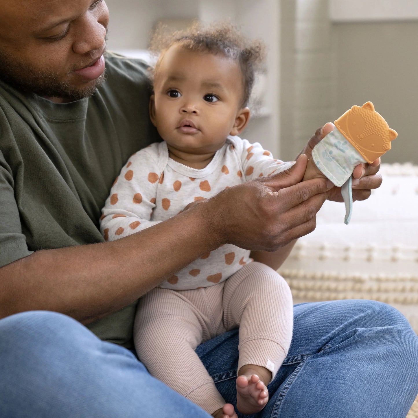 Teething Mitt- Kitt