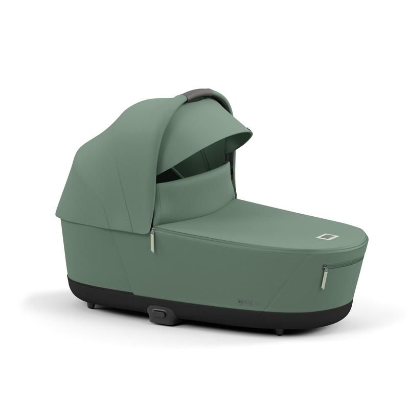 Priam and e-Priam luxury carrycot