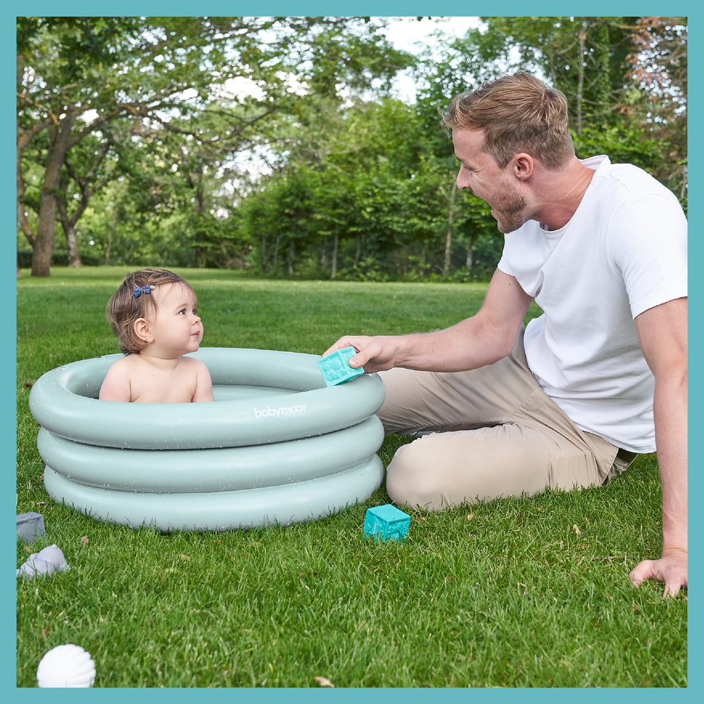 Babymoov Aquadots Inflatable Baby Bath & Paddling Pool | Mamas & Papas, Babies, Nursing, Inflatable Pool