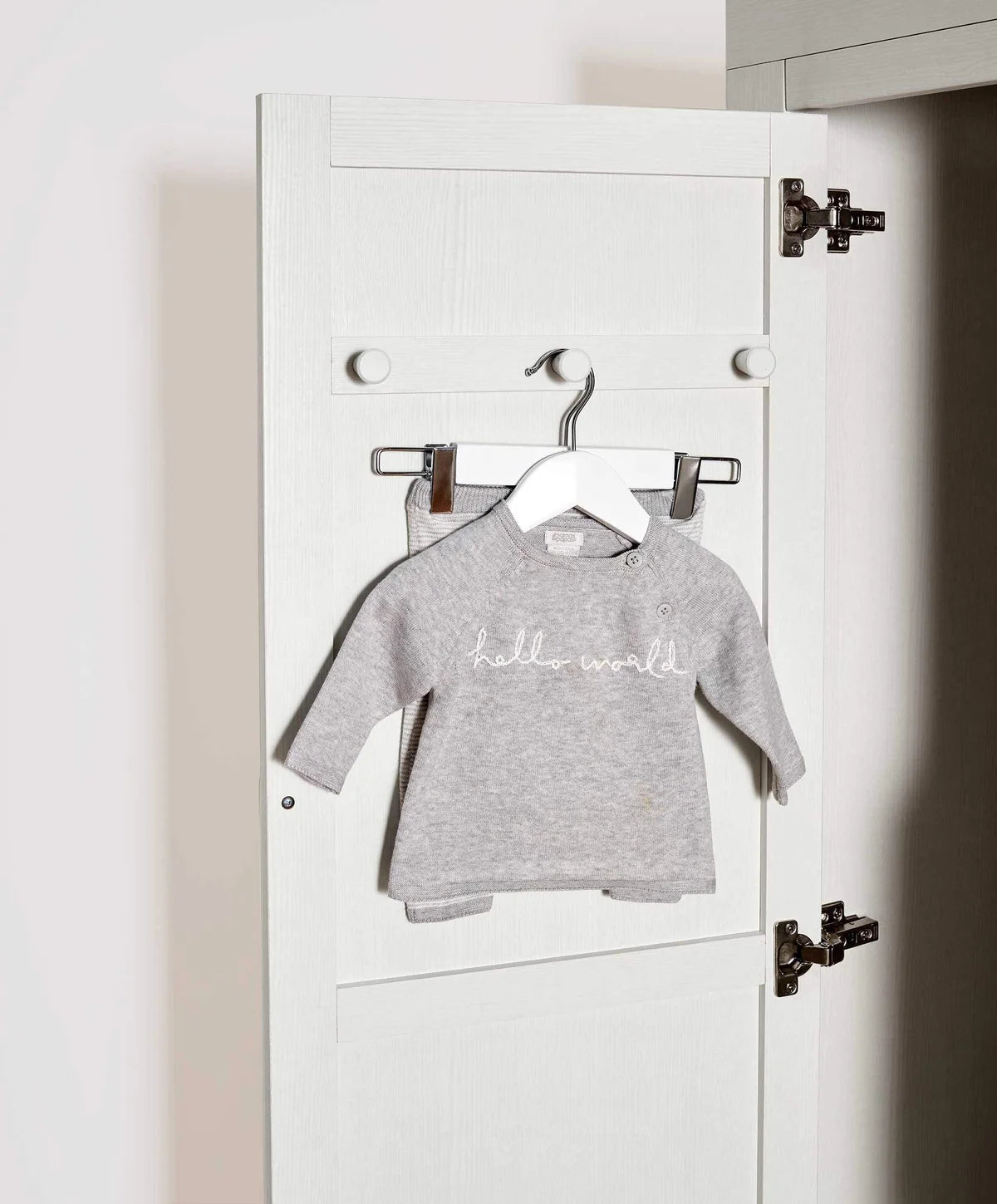 Mamas & Papas Franklin Nursery Wardrobe - White Wash | Mamas & Papas, Babies, Nursing, Wardrobe