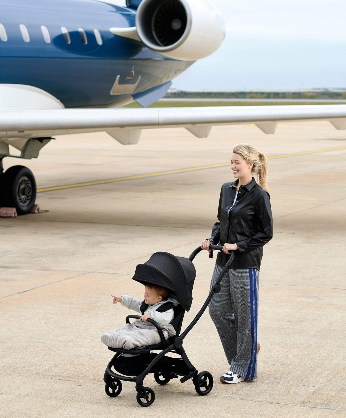 Mamas & Papas Airo Pushchair - Black | Mamas & Papas, Babies, Nursing, Stroller