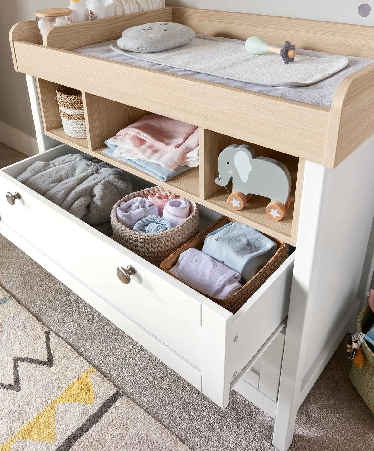 Harwell Dresser Changer - White