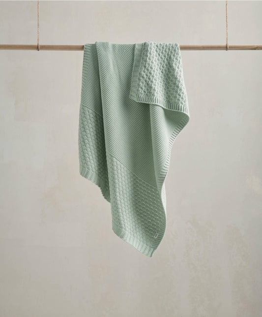 Mamas & Papas Welcome To The World Seedling Knitted Blanket - Blue/Green | Mamas & Papas, Babies, Nursing, Blanket