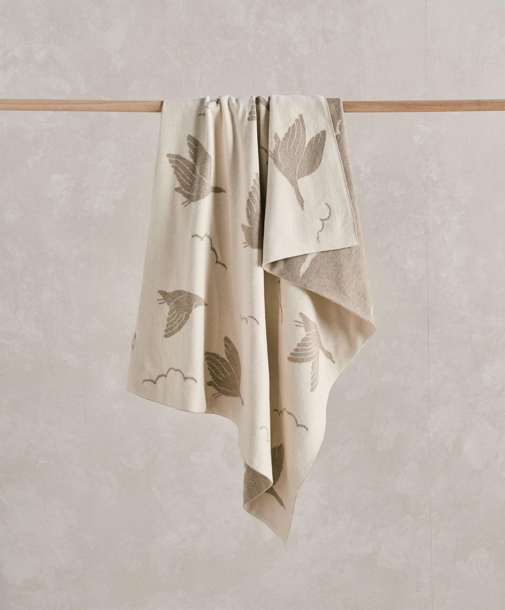 Mamas & Papas Knitted Blanket Welcome to the World Duckling Mocha | Mamas & Papas, Babies, Nursing, Blanket