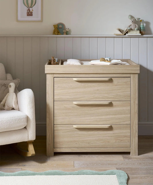 Mamas & Papas Franklin Dresser Changer - Oak | Mamas & Papas, Babies, Nursing, Dresser