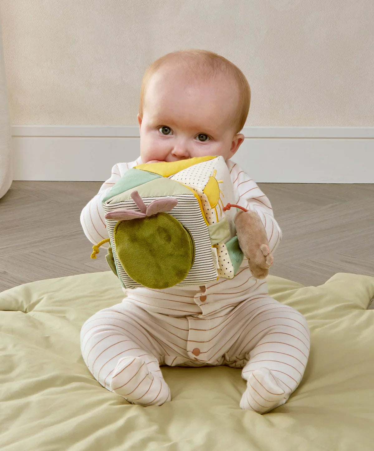 Folding Activity Cube