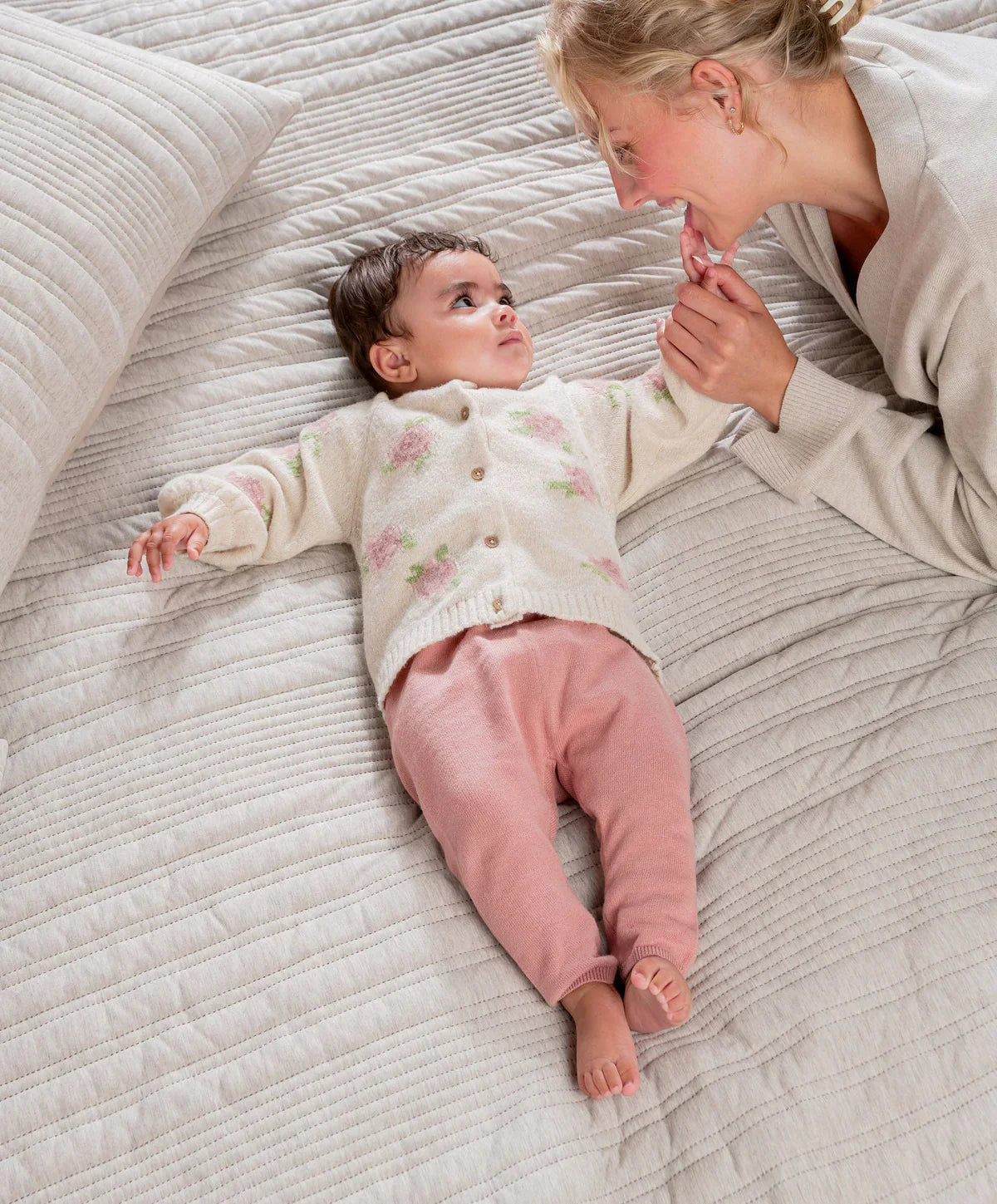 Jacquard Knit Cardigan & Leggings Set (2 Pieces) - Pink
