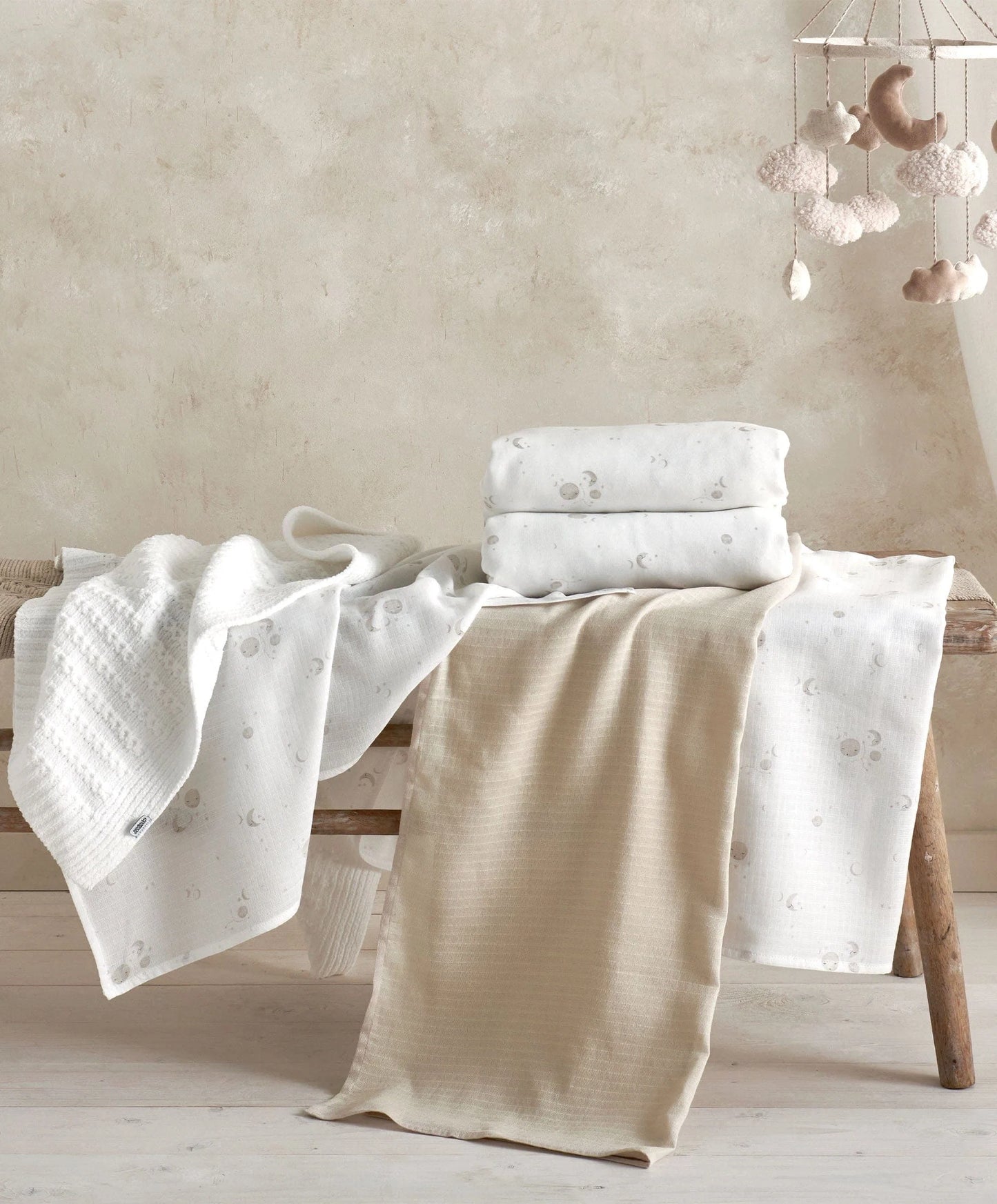 White fitted cot sheets set of 2 with small dot and planet pattern, folded