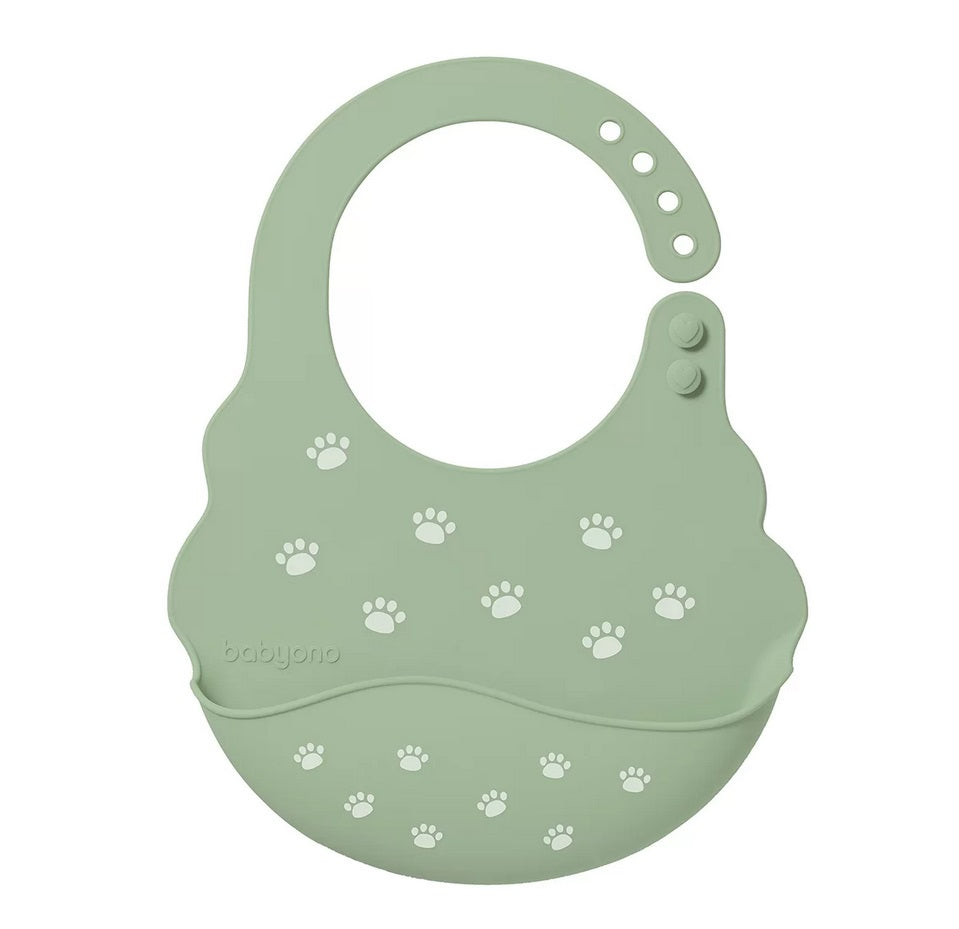 Silicone Bib with Adjustable Closure Stars