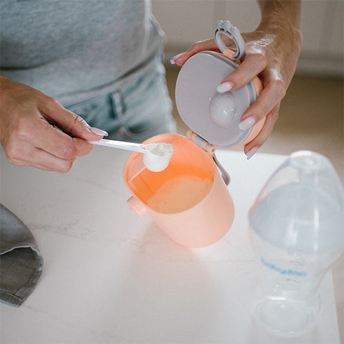 Babyono Portable Milk Powder Dispenser | Mamas & Papas, Babies, Nursing, Milk Dispenser