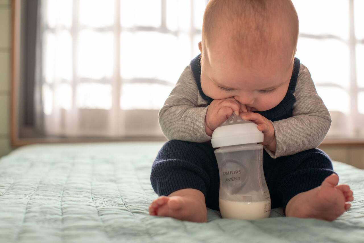 Avent Natural Response Feeding Bottle 260ml Pack of 3 | Mamas & Papas, Babies, Nursing, Bottle Feeding