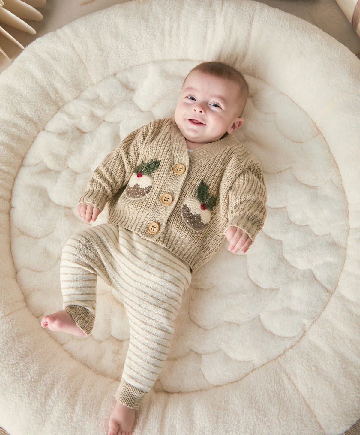 Christmas Little Pudding Knitted Outfit Set