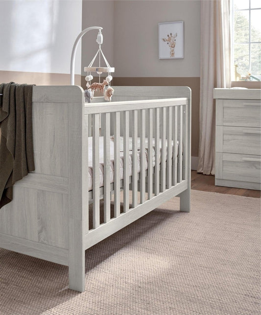 Atlas Cotbed Nimbus White | Cot | Mamas & Papas for Mamas & Papas LB - colorneed