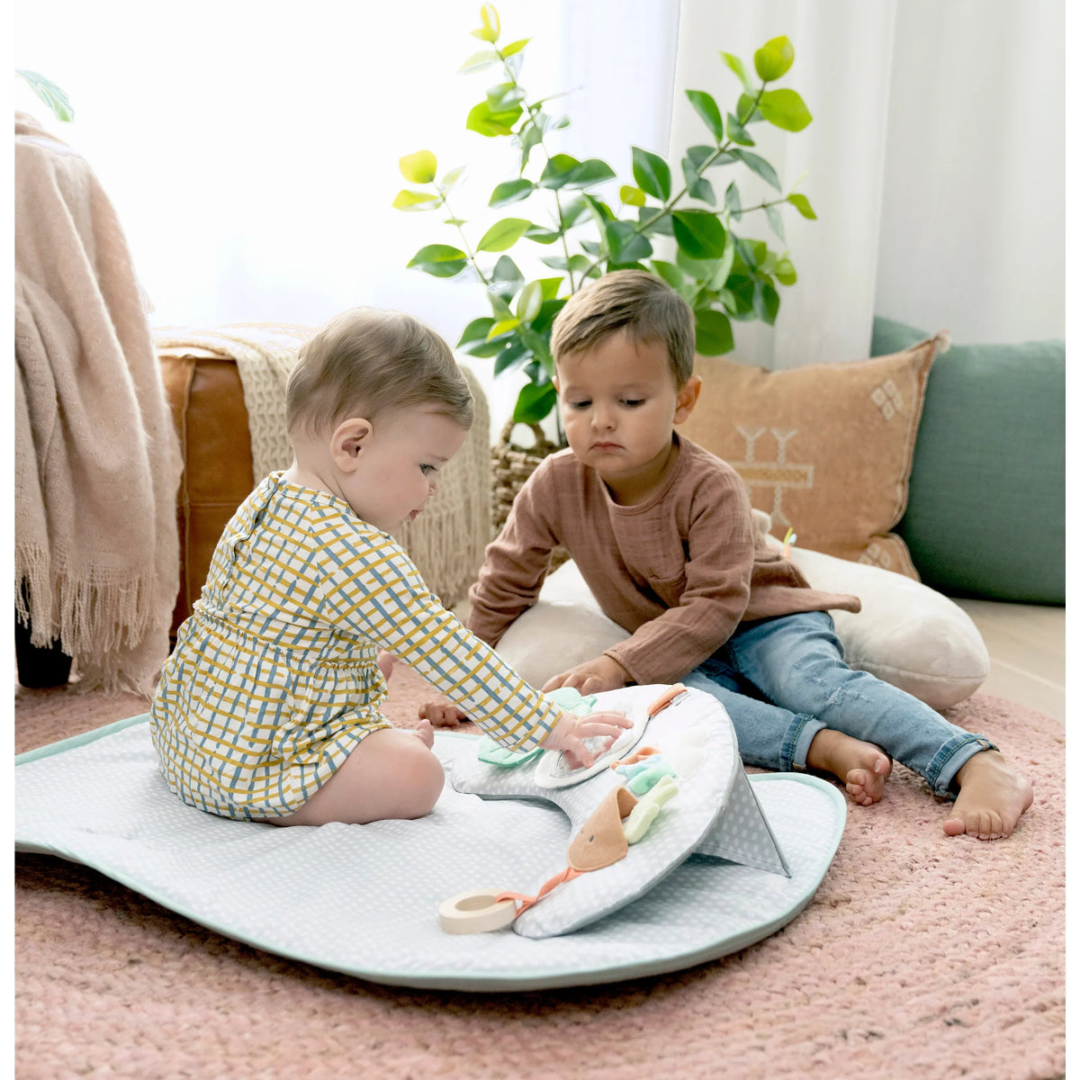 Cozy Prop 4 - in - 1 Sit Up & Prop Activity Mat - Nate | Sit & Play | Ingenuity for Mamas & Papas LB - 6hr