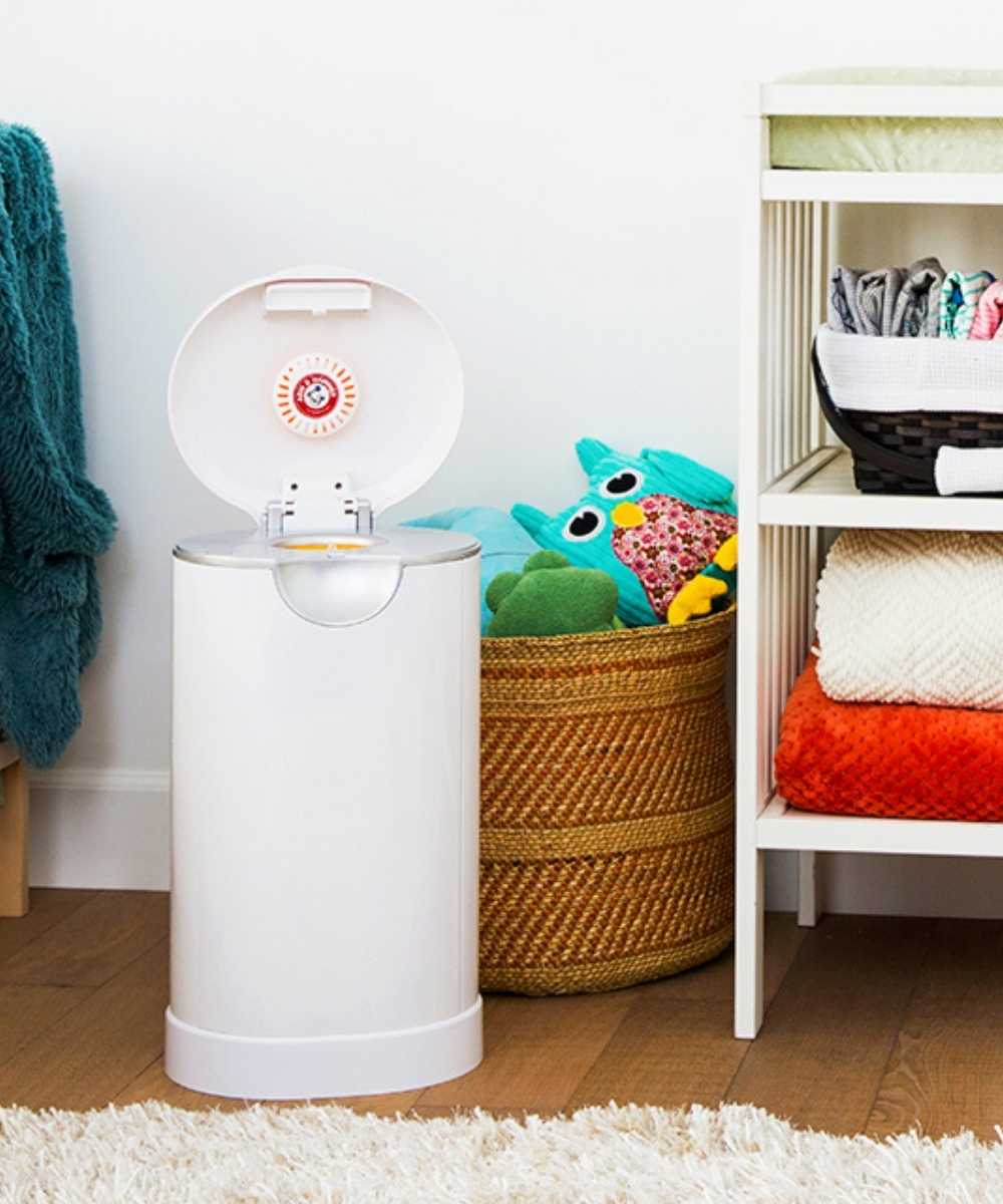 Diaper Pail Powered By Arm & Hammer | Diaper Bin | Munchkin for Mamas & Papas LB - Baby Changing & Hygiene