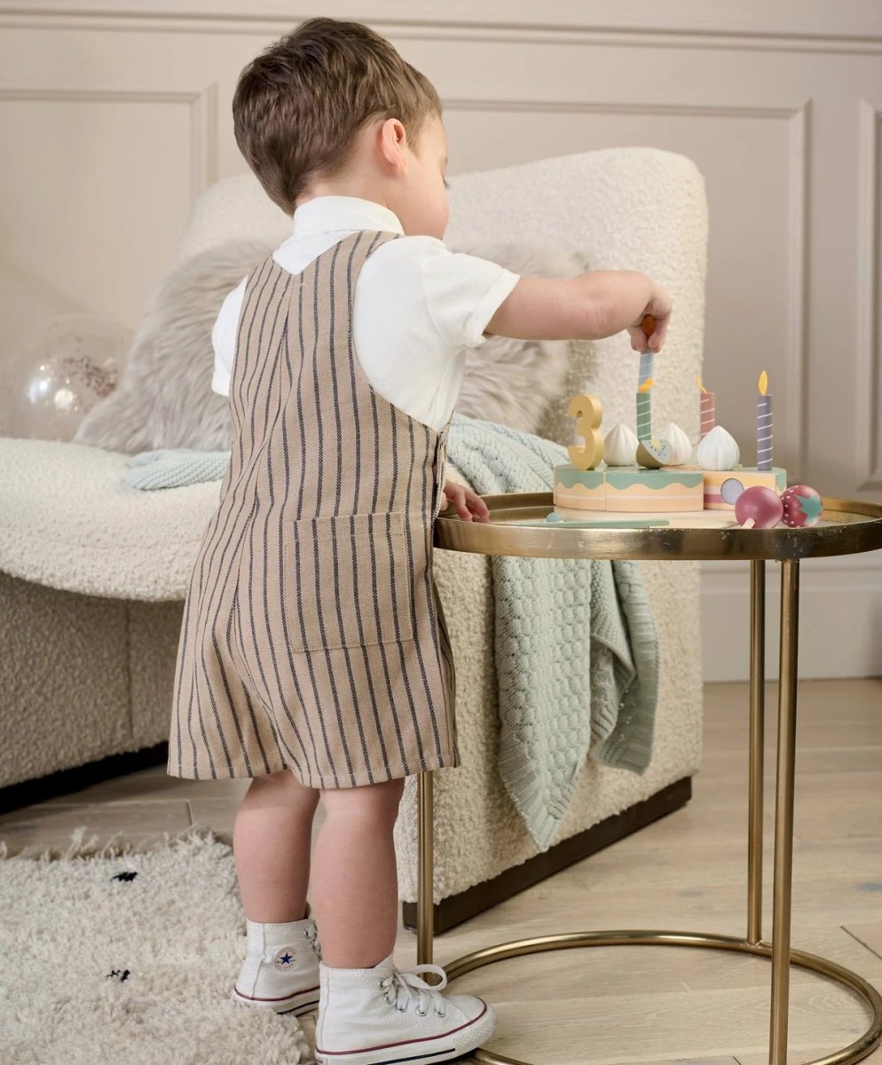 Dungaree & T-Shirt Outfit Set | Set | Mamas & Papas for Mamas & Papas LB - 6hr