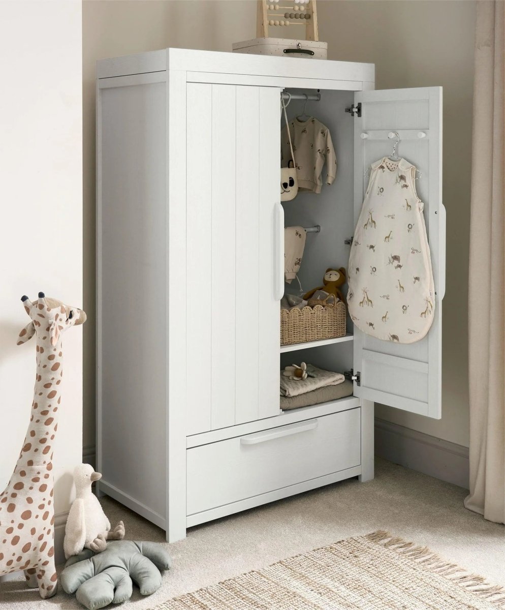 Franklin Nursery Wardrobe - White Wash | Wardrobe | Mamas & Papas for Mamas & Papas LB - Furniture & Nursery
