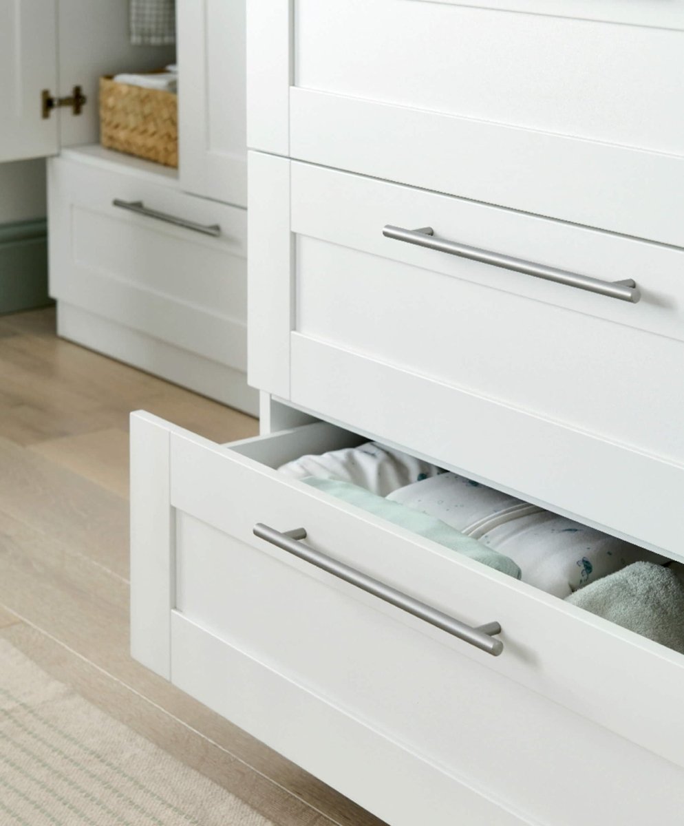 Hampden Nursery Dresser Changer - White | Dresser | Mamas & Papas for Mamas & Papas LB - colorneed