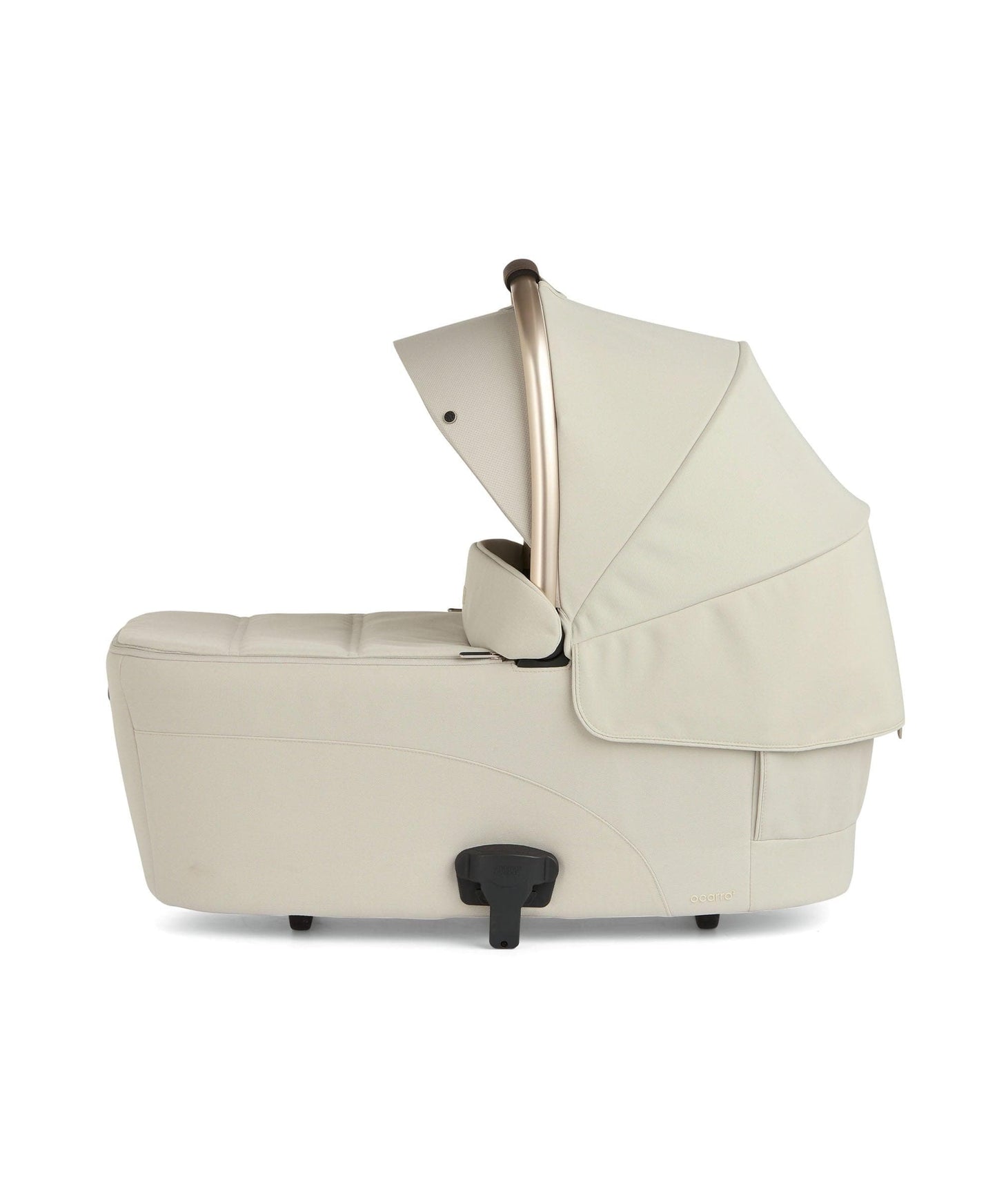 Ocarro 2 carrycot in cream with padded hood and curved seat panel