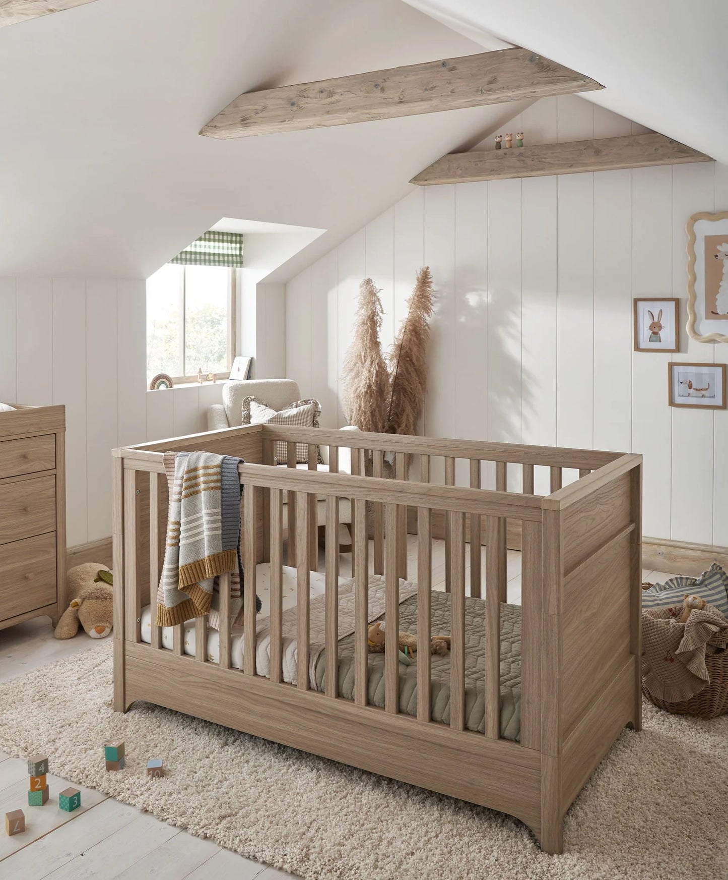 Barton Cotbed - Oak