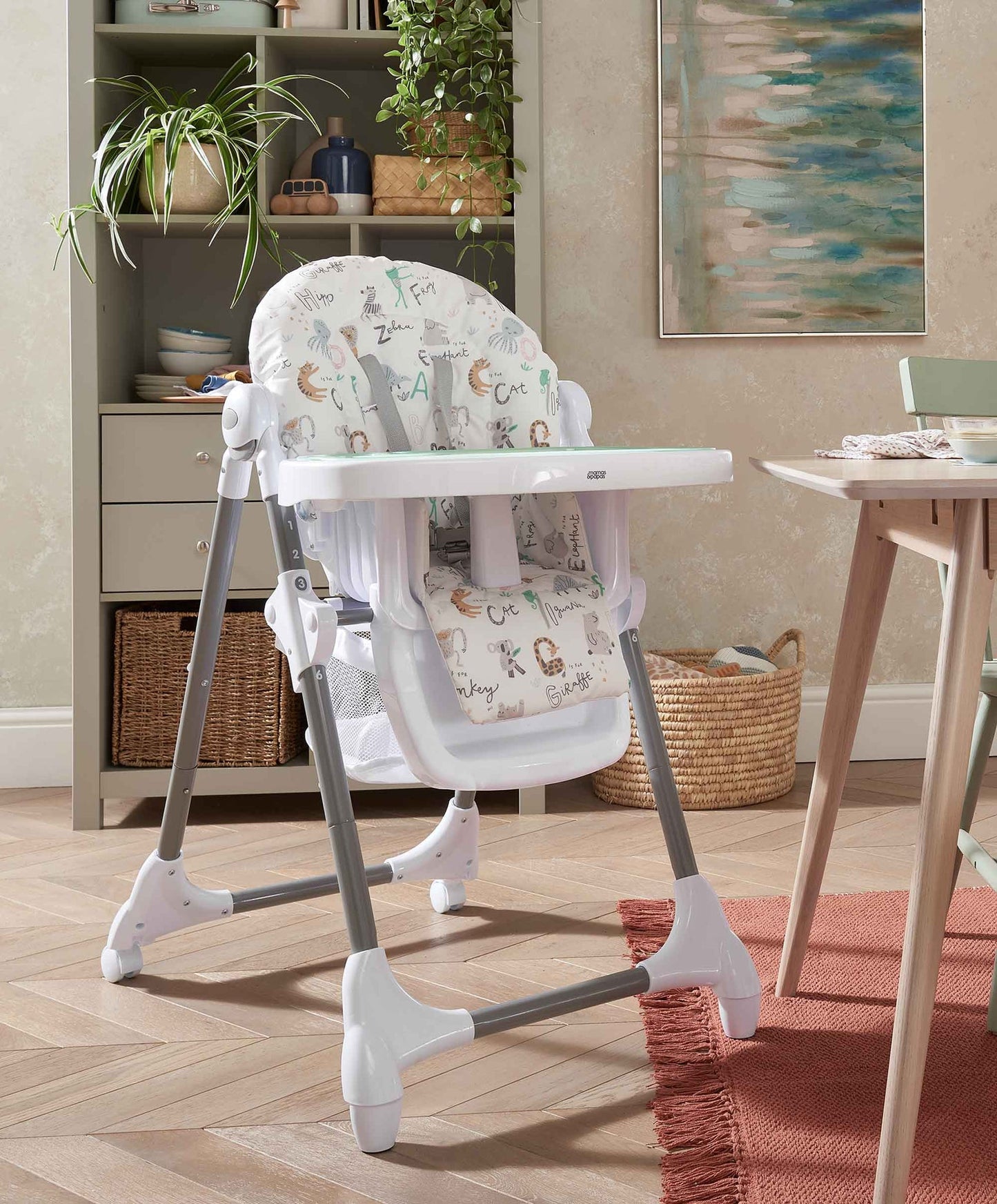 Snax Highchair