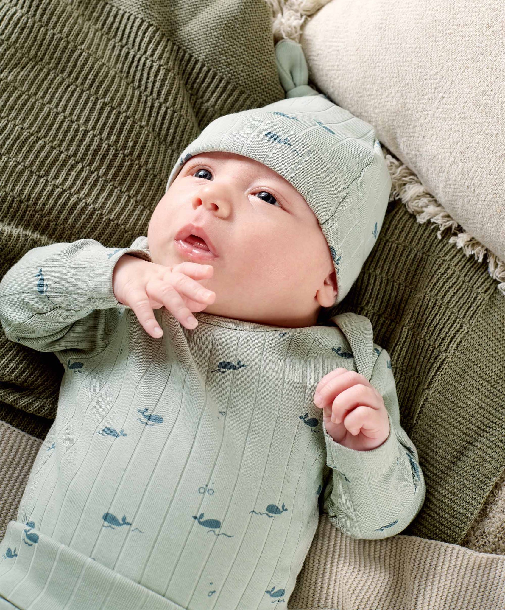Mamas & Papas Whale Outfit Set (3 Piece) - Green | Mamas & Papas, Babies, Nursing, Set