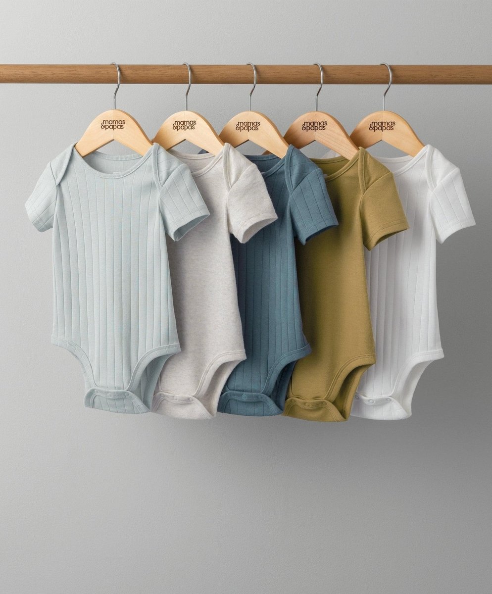 Ribbed Short Sleeve Bodysuits (5 Pack) | Bodysuit | Mamas & Papas for Mamas & Papas LB - 6hr