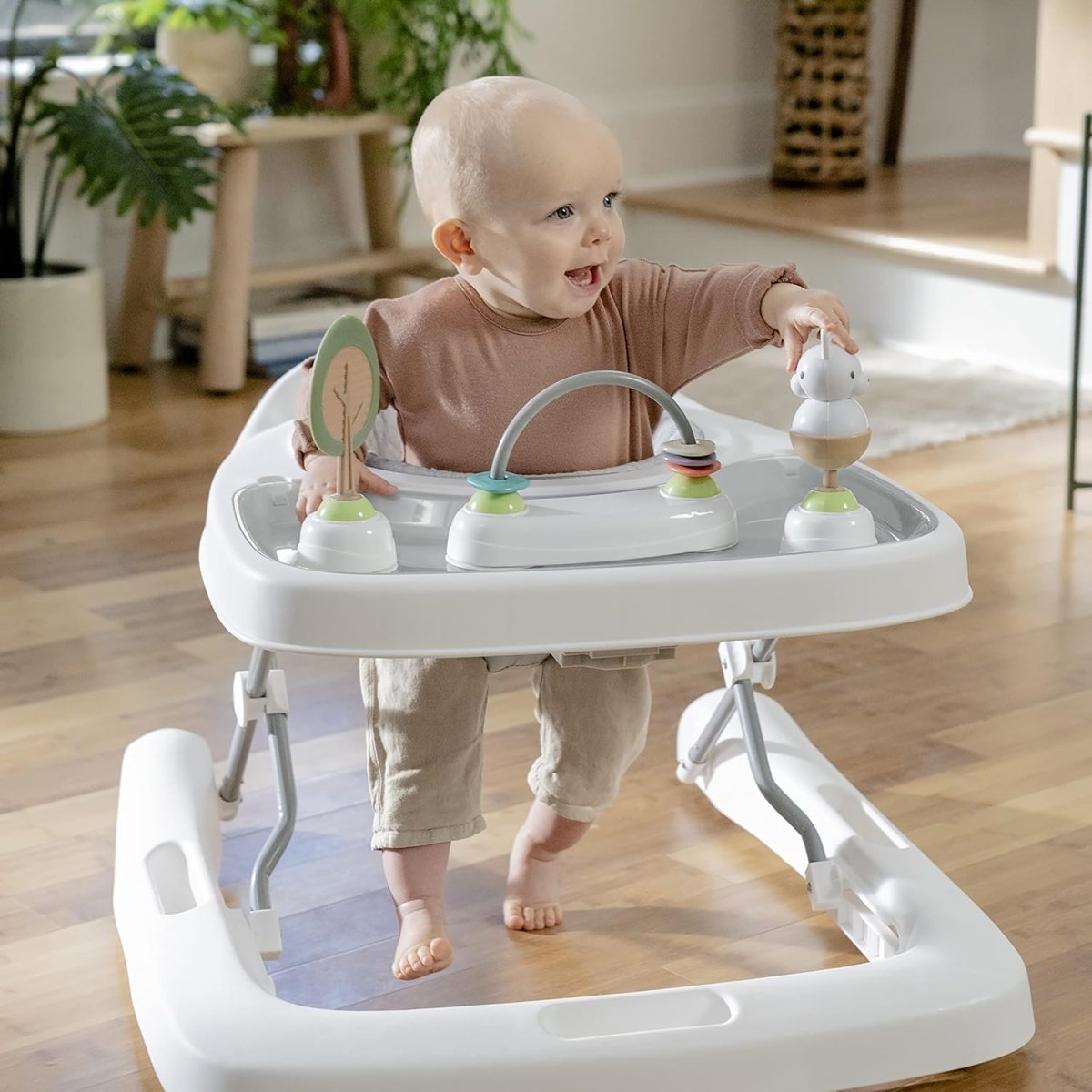 Step & Sprout 3 - in - 1 Foldable Baby Activity Walker First Forest | Walker | Ingenuity for Mamas & Papas LB - Activity & Sensory Toys