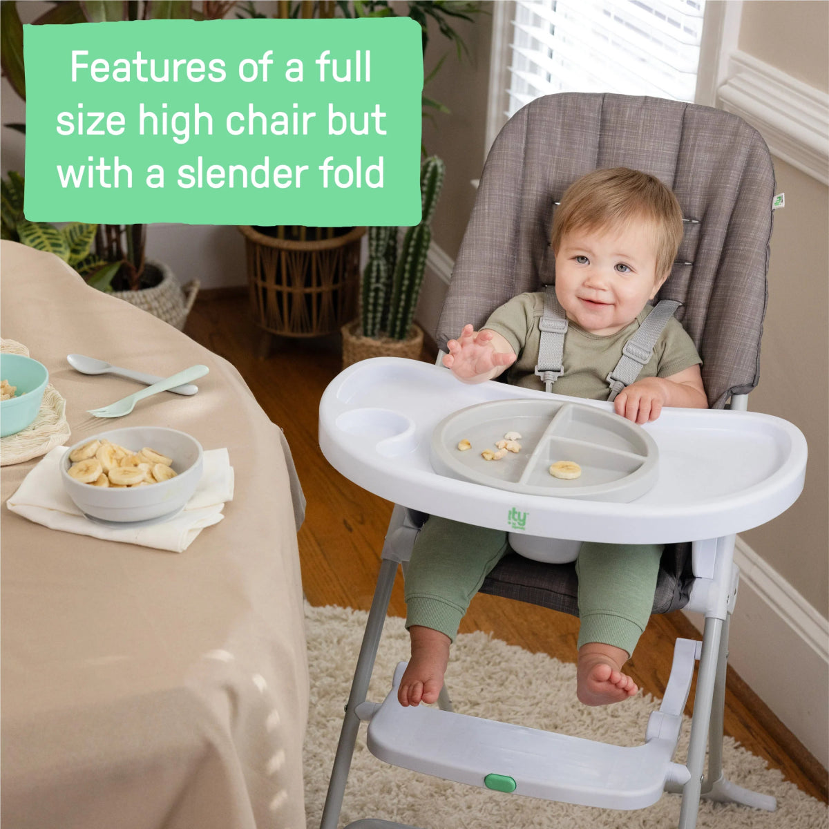 Sun Valley Compact Folding High Chair | High Chair | Ingenuity for Mamas & Papas LB - Christmas