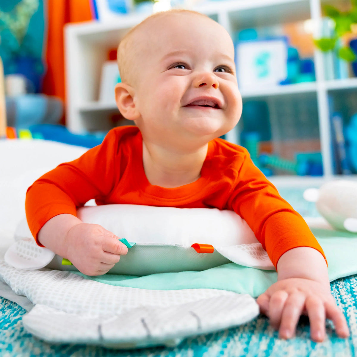 Tummy Time Prop & Play Baby Activity Mat, Polar Bear | Tummy Time | Bright Starts for Mamas & Papas LB - Activity & Sensory Toys