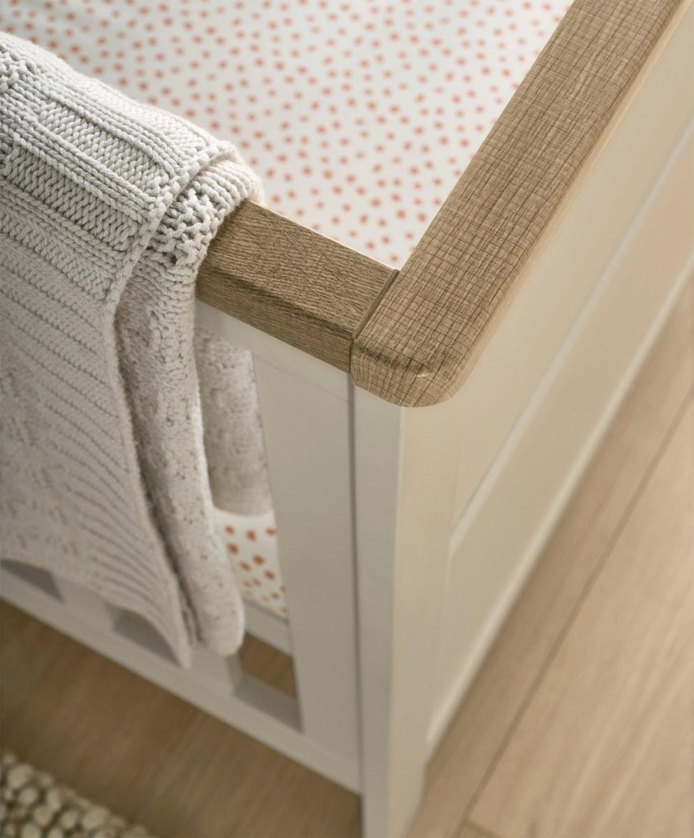 Wedmore Cotbed Pebble Grey | Cot | Mamas & Papas for Mamas & Papas LB - colorneed