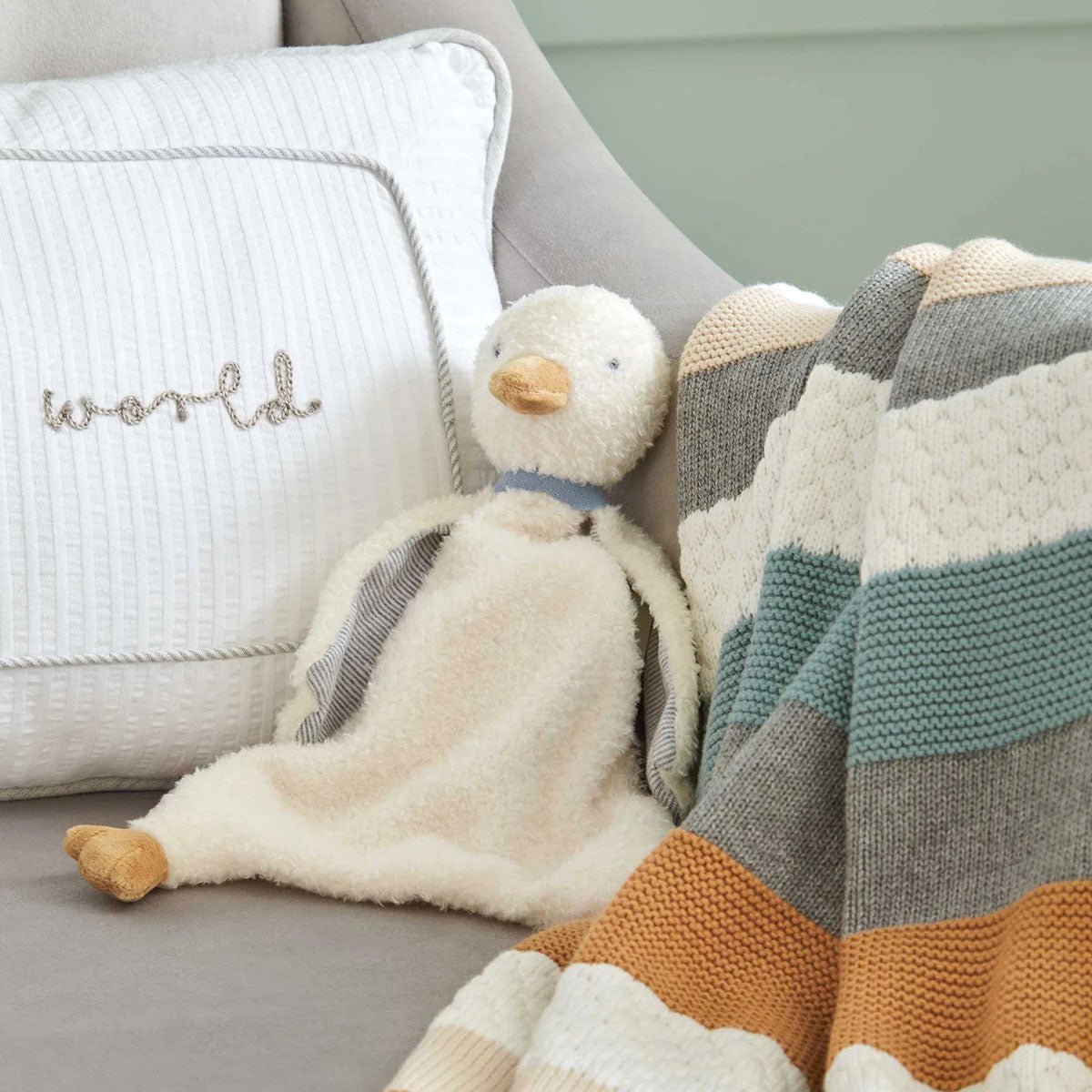 Welcome To The World Comforter - Duck | Comforter | Mamas & Papas for Mamas & Papas LB - 6hr